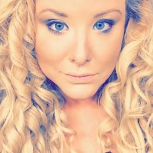 Meet your Posher, Lydia